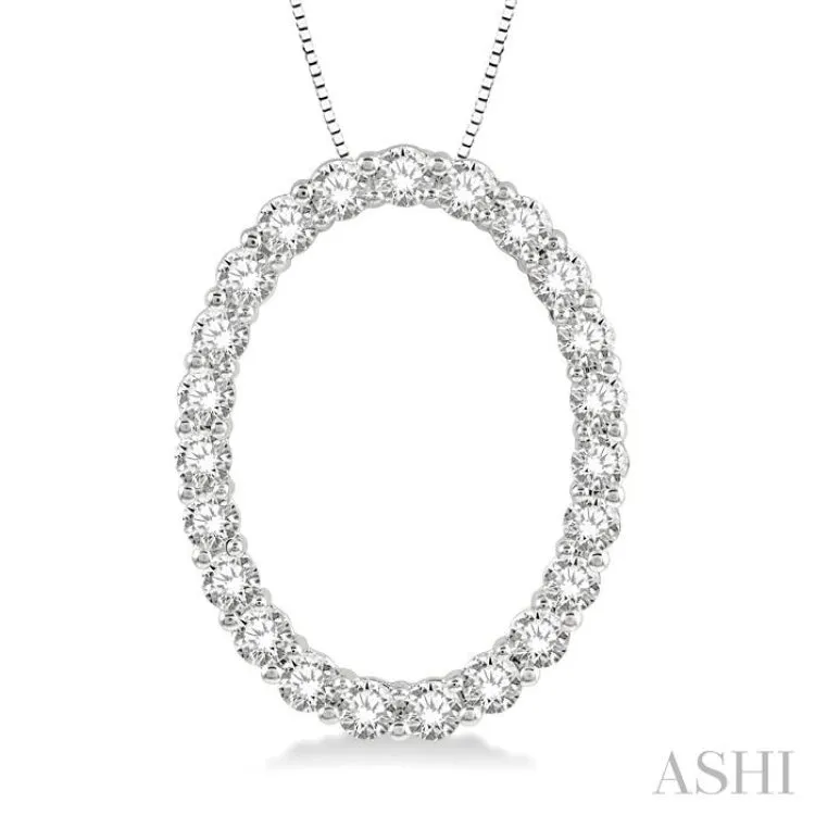 1 Ctw Round Cut Diamond Oval Shape Pendant with Chain in 14K White Gold