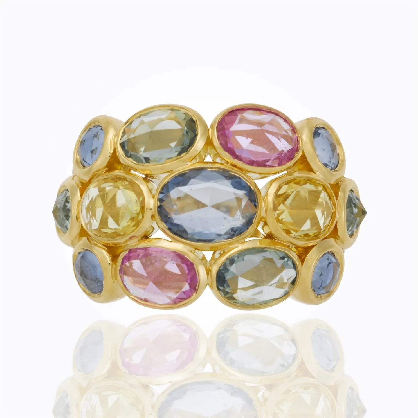 18K Small Bombe with rose cut sapphire and diamond pavé