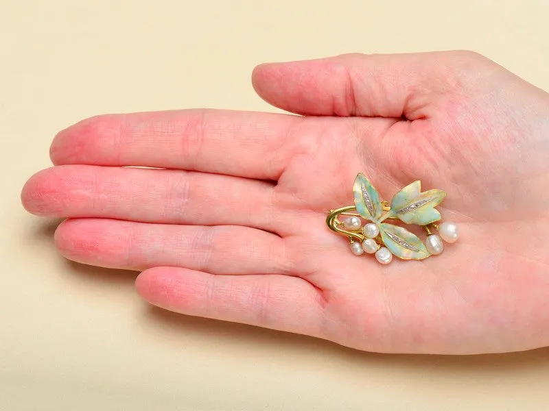 Art Nouveau Enameled Leaf Brooch