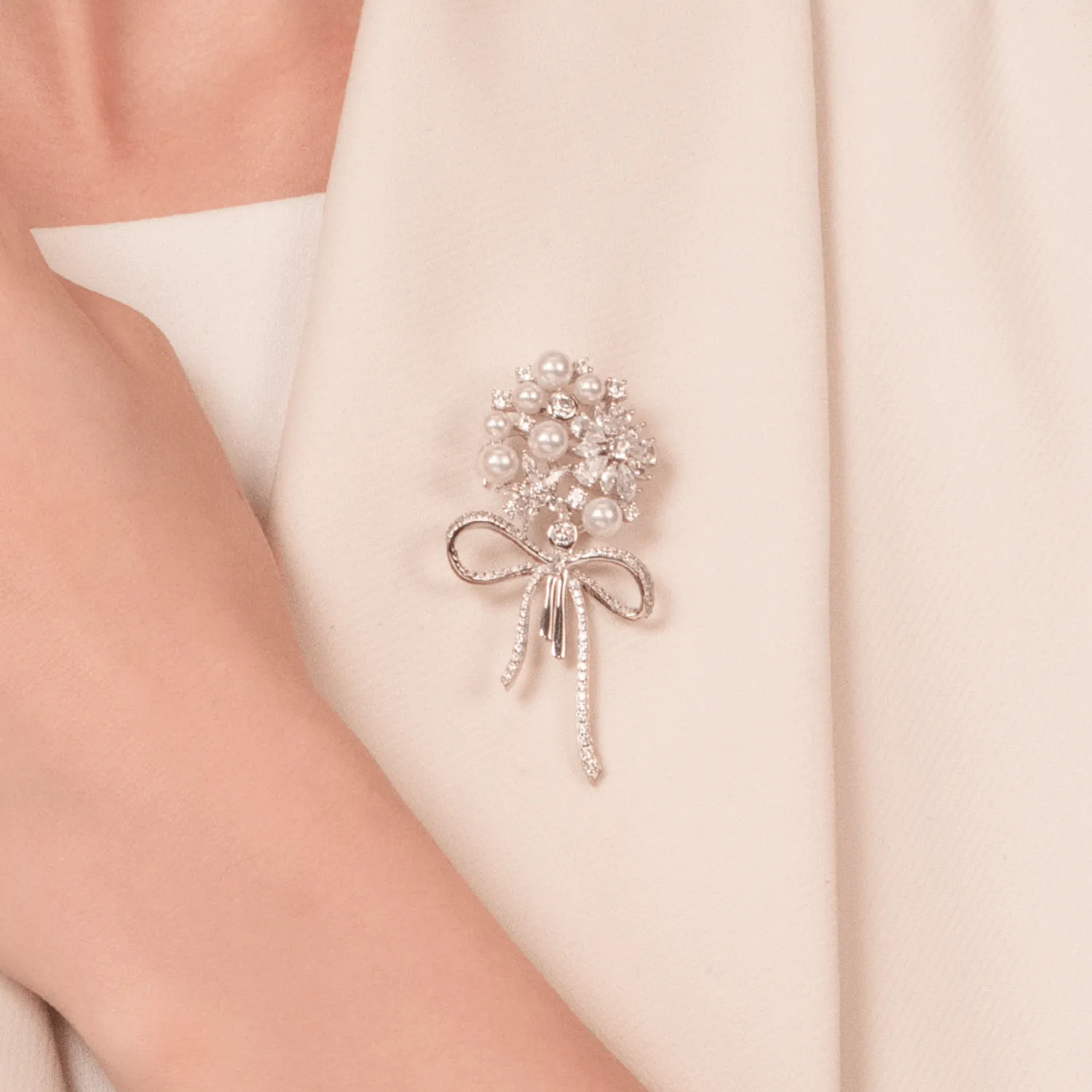 Bouquet Pave Brooch