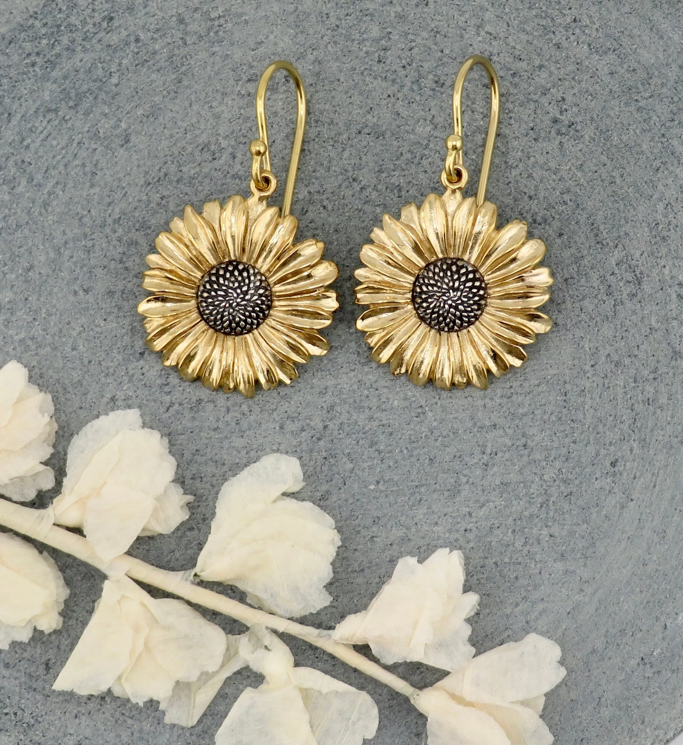 Daisy Earrings - Large