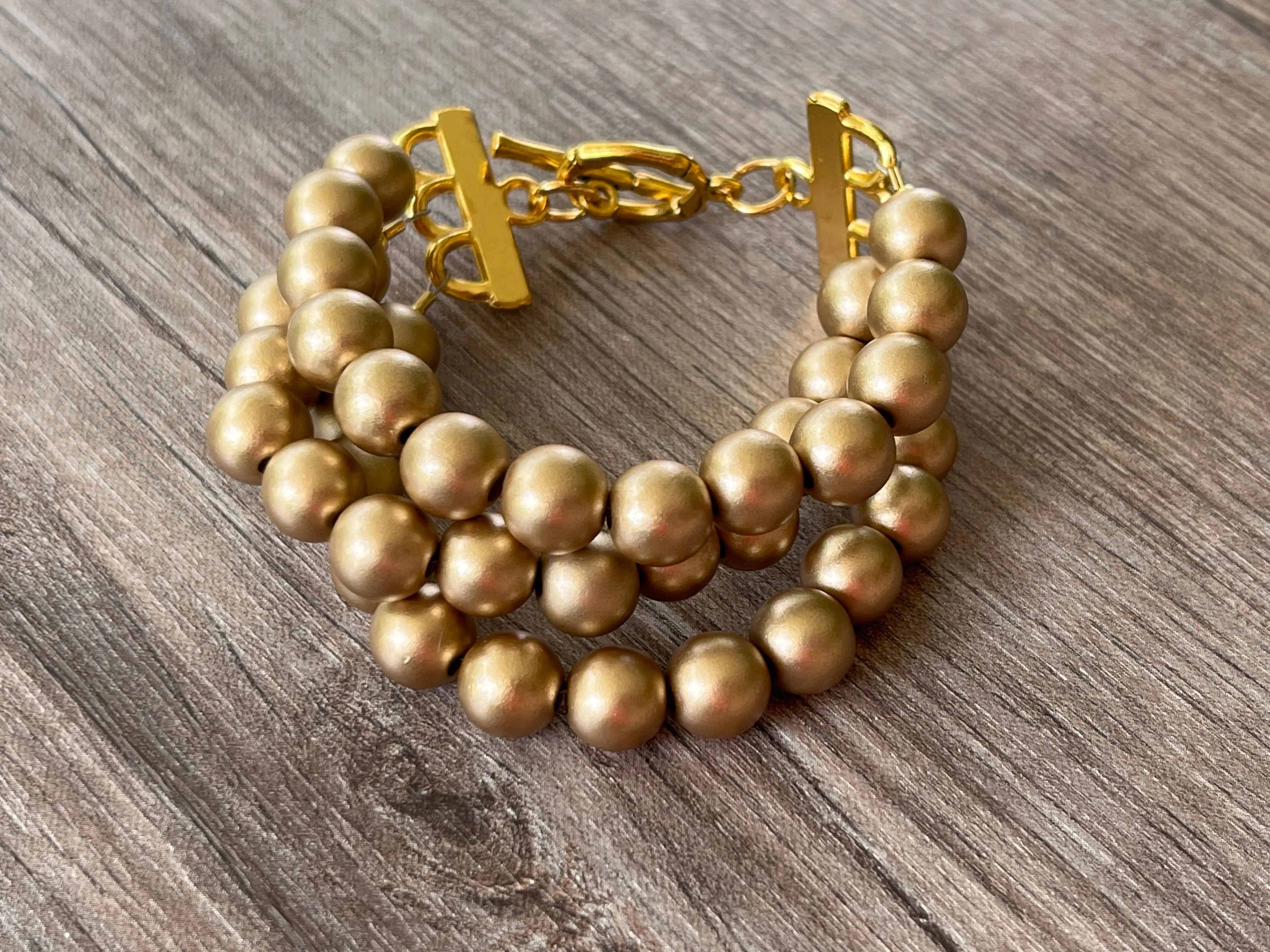 Gold Matte Acrylic Beaded Womens Bracelet - Alana