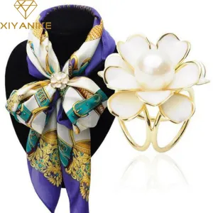 New Best Deal Fashion Good Quality Tricyclic Camellias Imitation Pearl Scarf Holder Scarf Brooch Clips Jewelry XY-E224