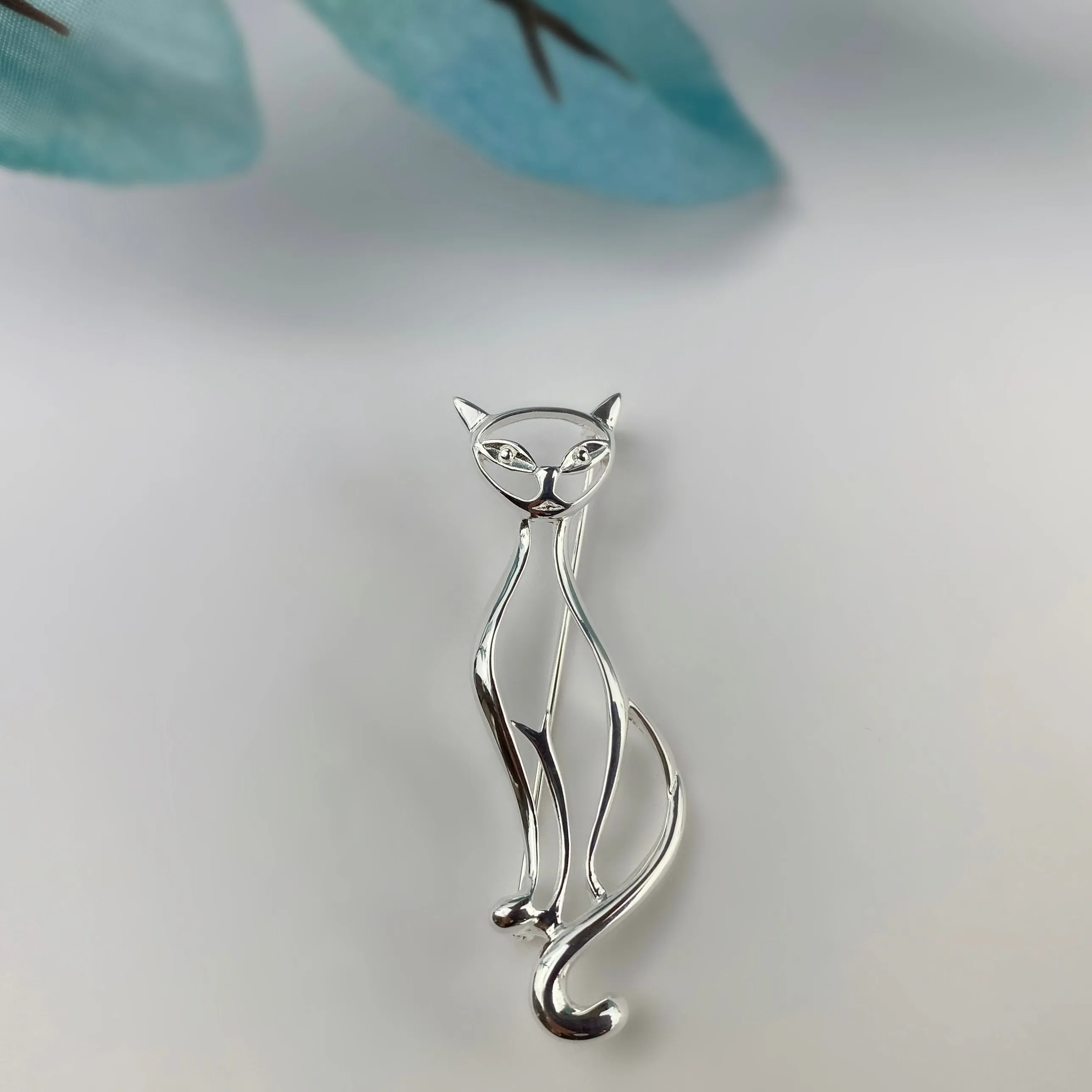 Slinky Cat Brooch - VBR107