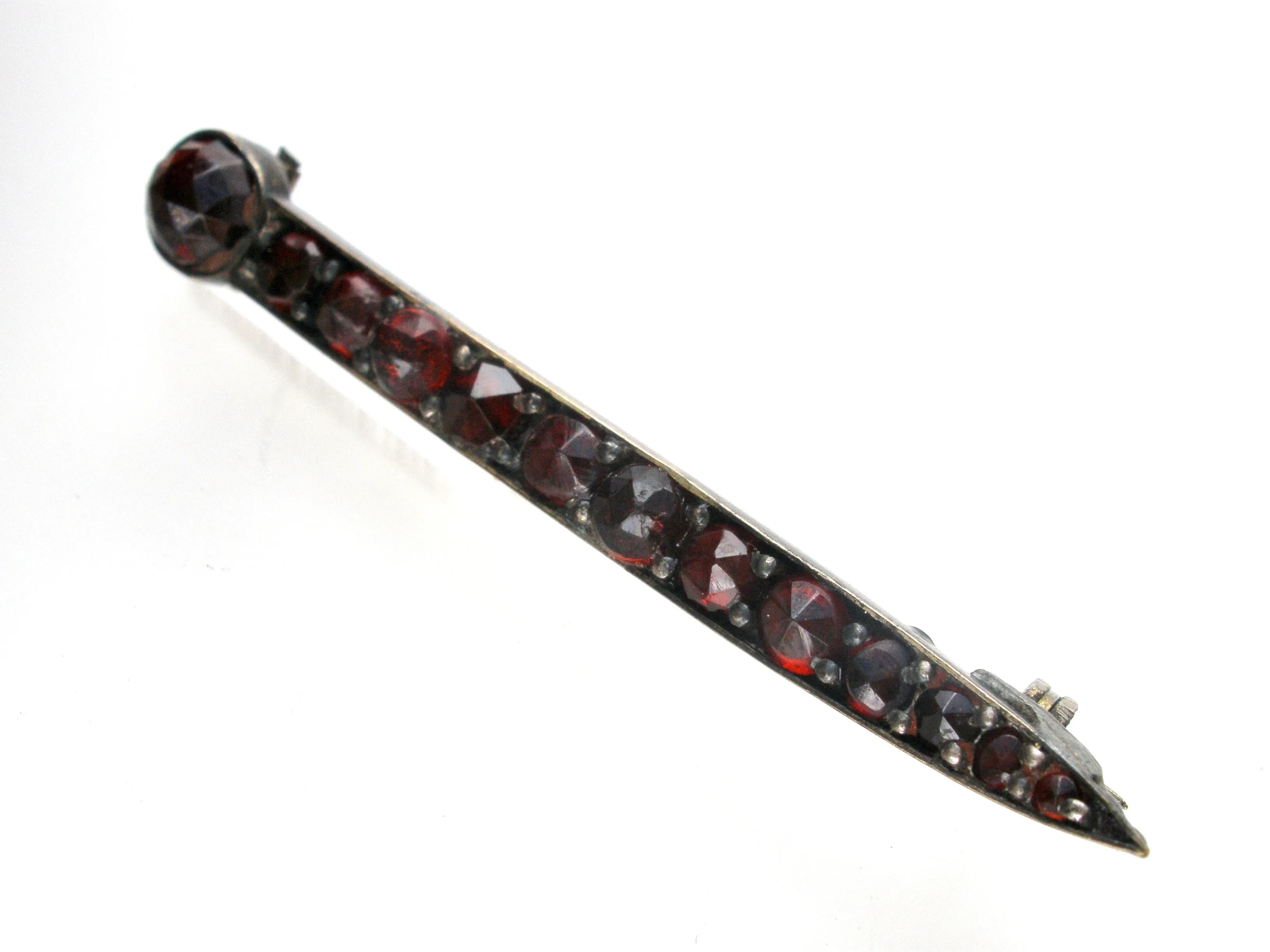 Victorian Bar Pin Brooch with Bohemian Garnets