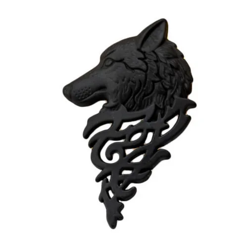 Wolf Lapel Pin